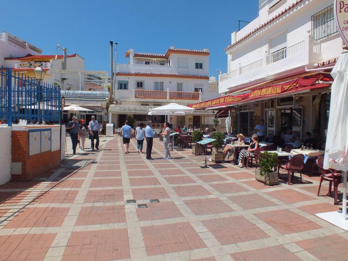Apartamentos J&K Torremolinos Exterior foto